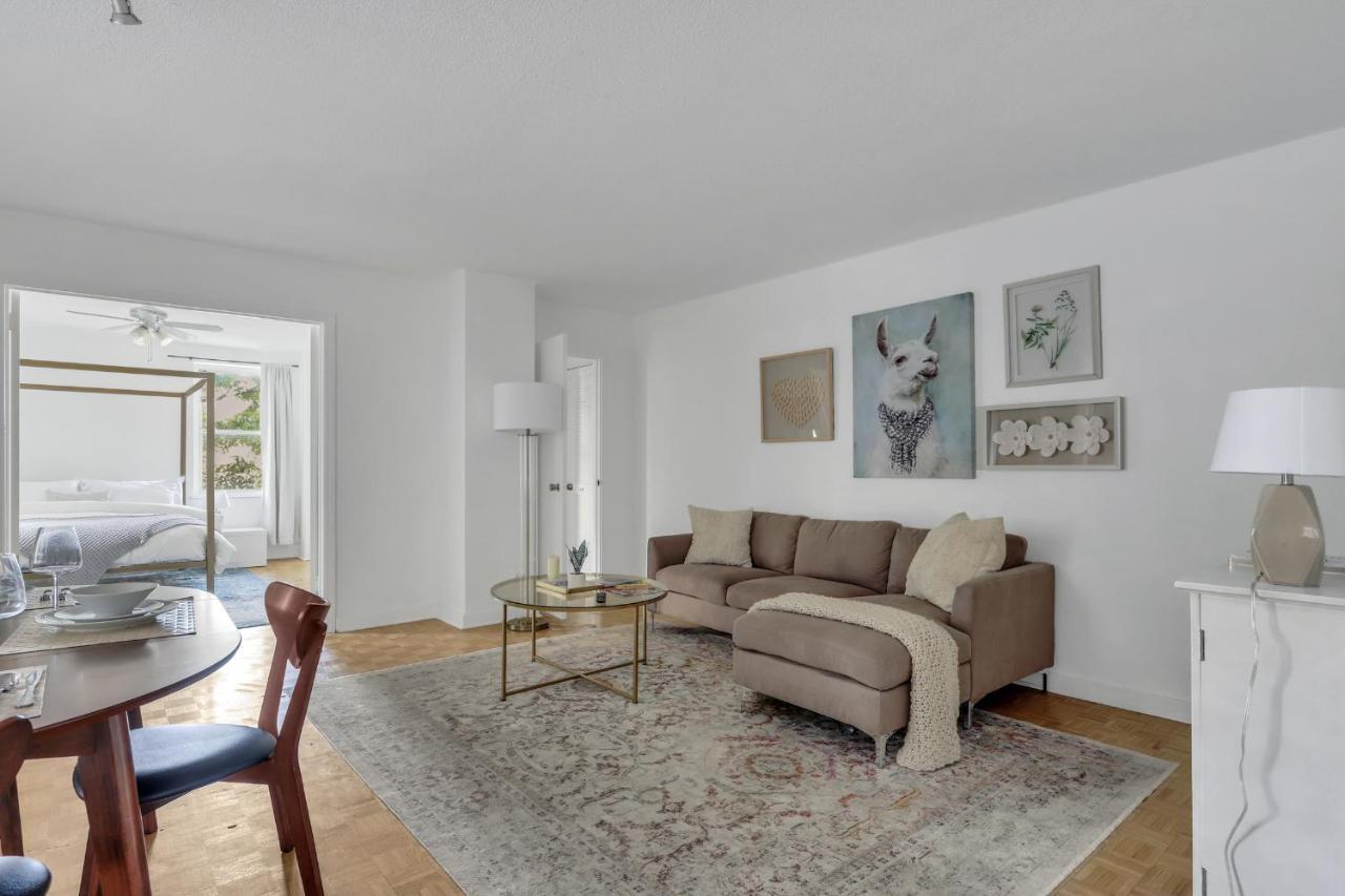 1 Bedroom Downtown Condo Amazing Location*Self Check-In** Атланта Экстерьер фото