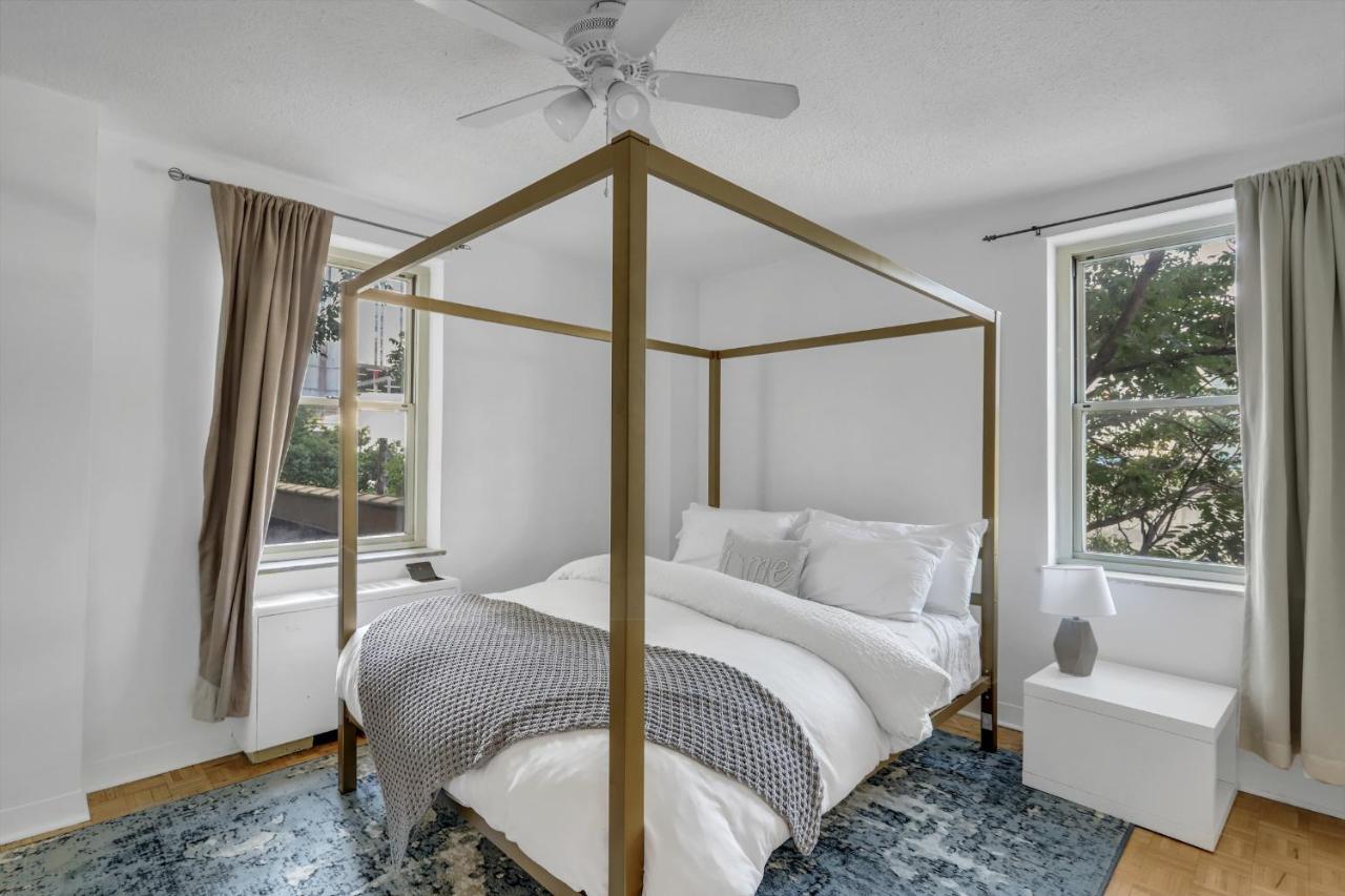 1 Bedroom Downtown Condo Amazing Location*Self Check-In** Атланта Экстерьер фото