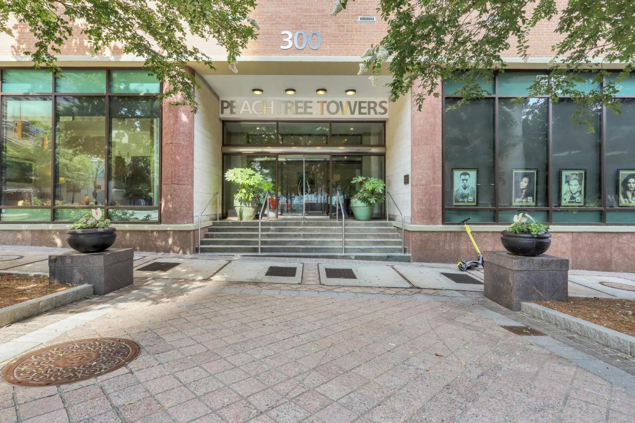 1 Bedroom Downtown Condo Amazing Location*Self Check-In** Атланта Экстерьер фото