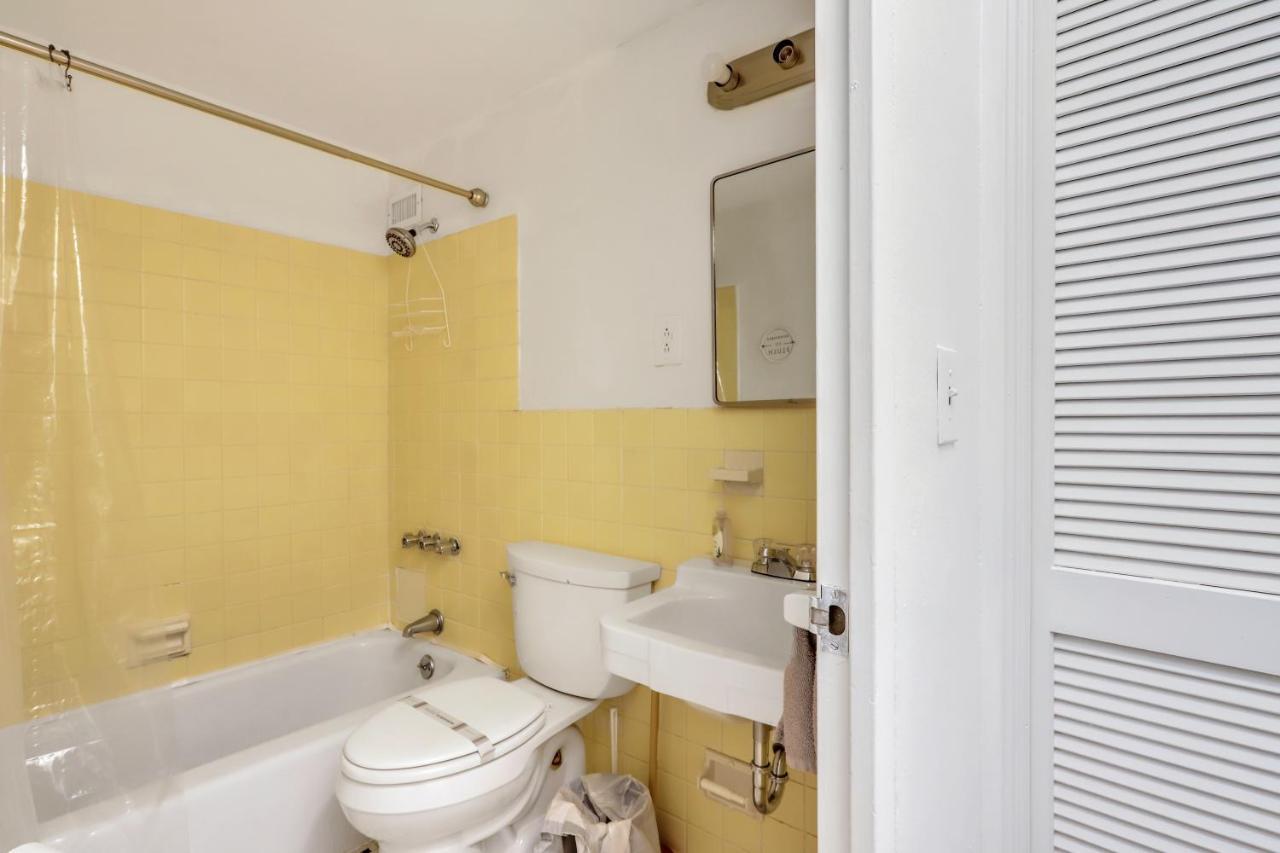 1 Bedroom Downtown Condo Amazing Location*Self Check-In** Атланта Экстерьер фото